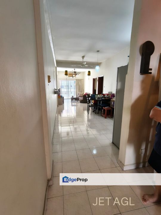 For sale vista indah putra klang apartment basic, Selangor, Klang