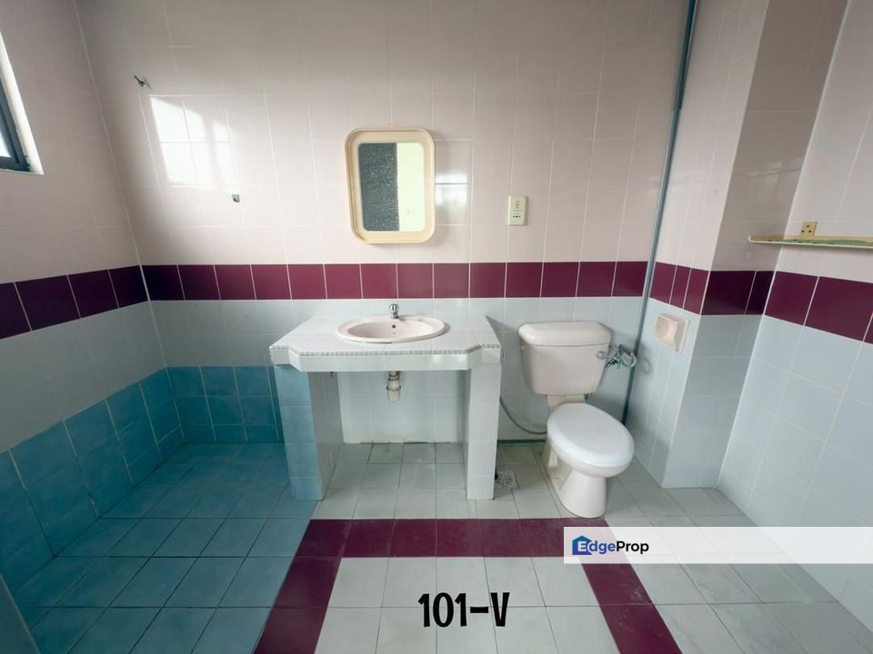 For sale sri alam condominium shah alam renovated partial furnished , Selangor, Shah Alam