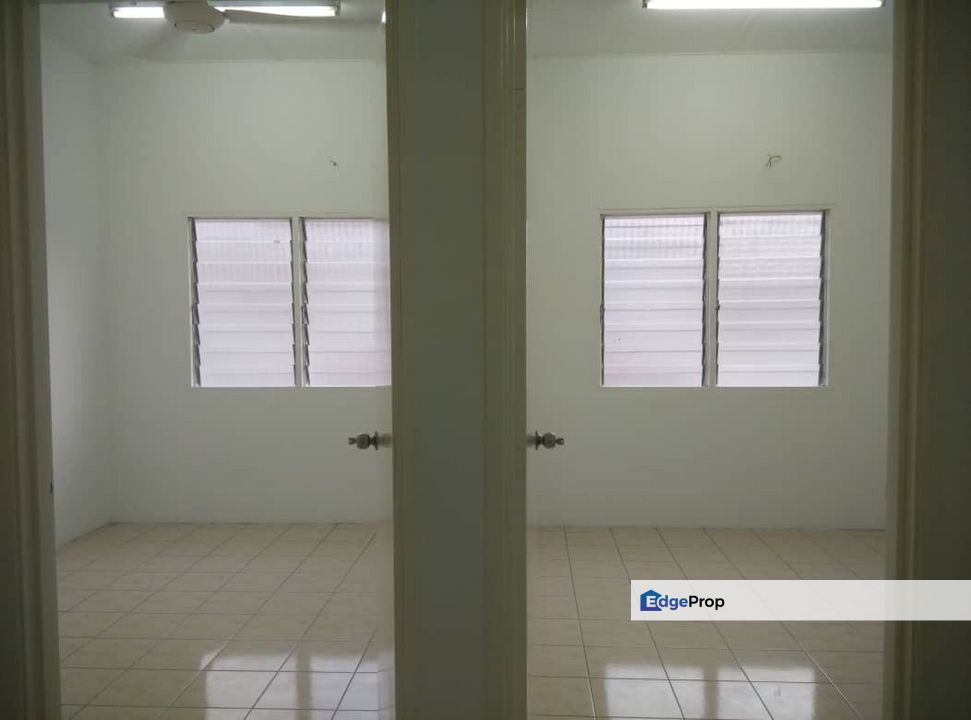 For rent taman sentosa klang Dato Dagang double storey basic unit, Selangor, Klang