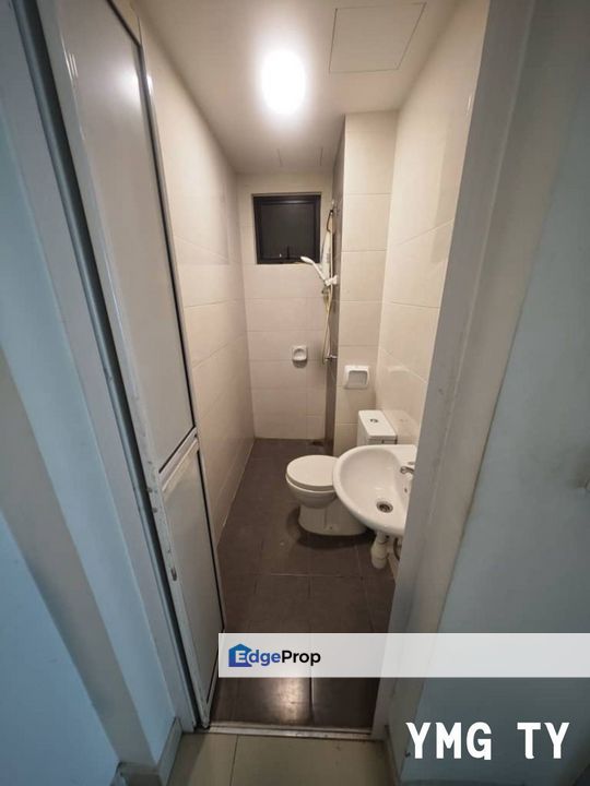 For Rent The Maple Residence, Klang Condominium partially furnished Nearby KSL Mall, Selangor, Klang