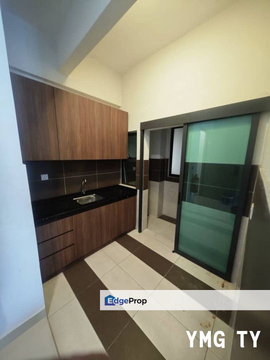 For Rent The Maple Residence, Klang Condominium partially furnished Nearby KSL Mall, Selangor, Klang
