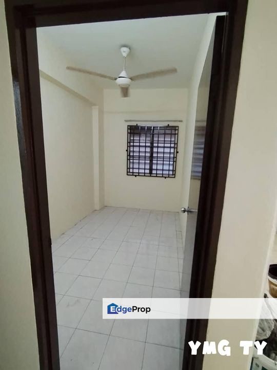 For sale perdana villa apartment, taman sentosa klang basic newly painted below market value, Selangor, Klang