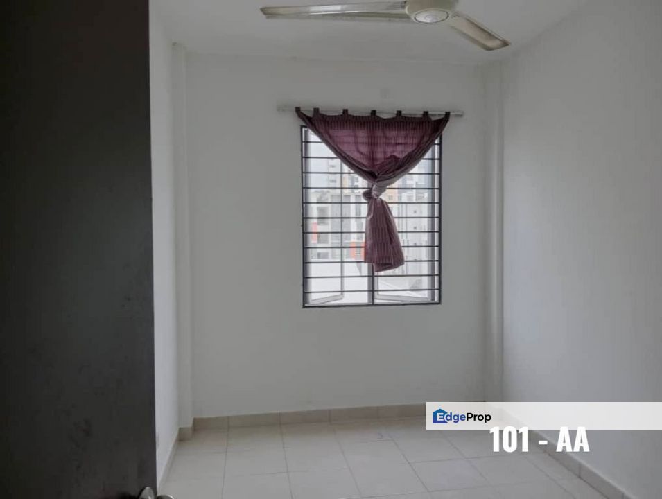 For rent orchis apartment bandar parklands klang basic unit newly painted, Selangor, Klang