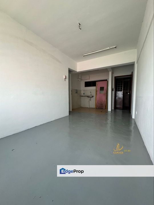 For sale taman permai indah flat low cost with lift below market value, Selangor, Port Klang