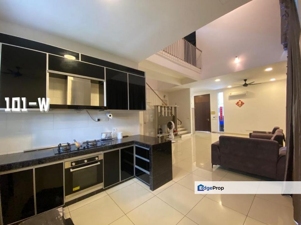 For sale pavilion home aeres @ eco ardence shah alam double storey partially furnished, Selangor, Shah Alam