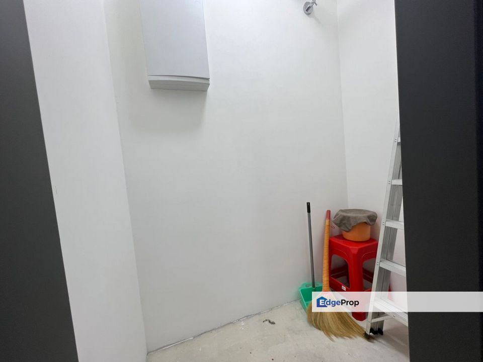 For rent arinna kemuning utaman shah alam partial furnished near aeon big bukit rimau, Selangor, Kota Kemuning