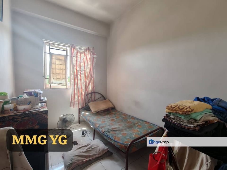 for sale amazing heights klang apartment renovated below market value, Selangor, Klang