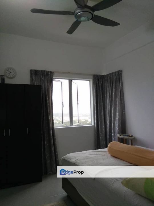 For sale kemuning aman shah alam apartment corner , Selangor, Shah Alam