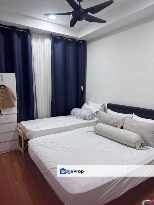 For sale the glenz glenmarie shah alam condominium Beside LRT 3 (Kerjaya Station partially furnished, Selangor, Shah Alam