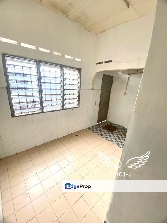 For sale Taman Banting Baru Single Storey House basic, Selangor, Banting