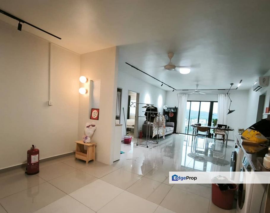 For Sale Duduk Huni @ Eco Ardence, Setia Alam Condominium Partially furnished nearby setia city mall, Selangor, Setia Alam/Alam Nusantara