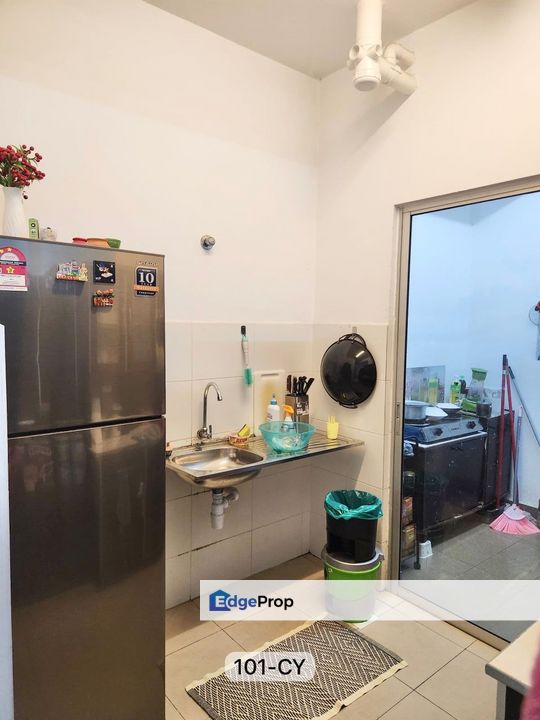 for sale asteria apartment bandar parkland  klang basic below market value, Selangor, Klang