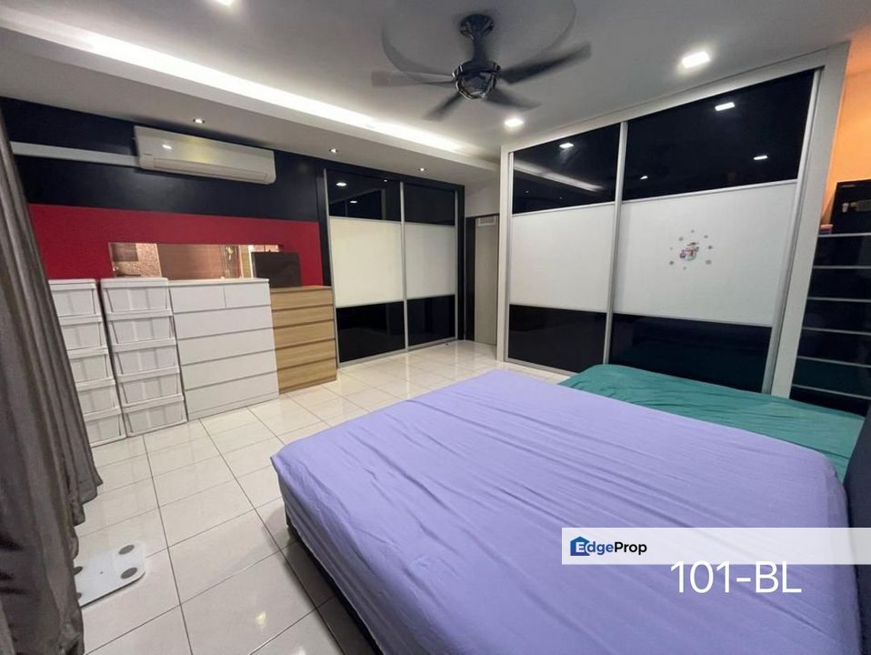 For sale taman aman perdana klang semi d renovated partially furnished facing open, Selangor, Klang