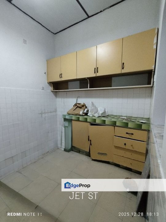 For rent taman sentosa klang single storey facing open renovated partially furnished, Selangor, Klang
