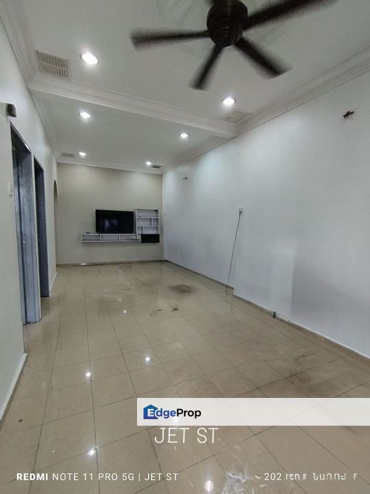For rent taman sentosa klang single storey facing open renovated partially furnished, Selangor, Klang