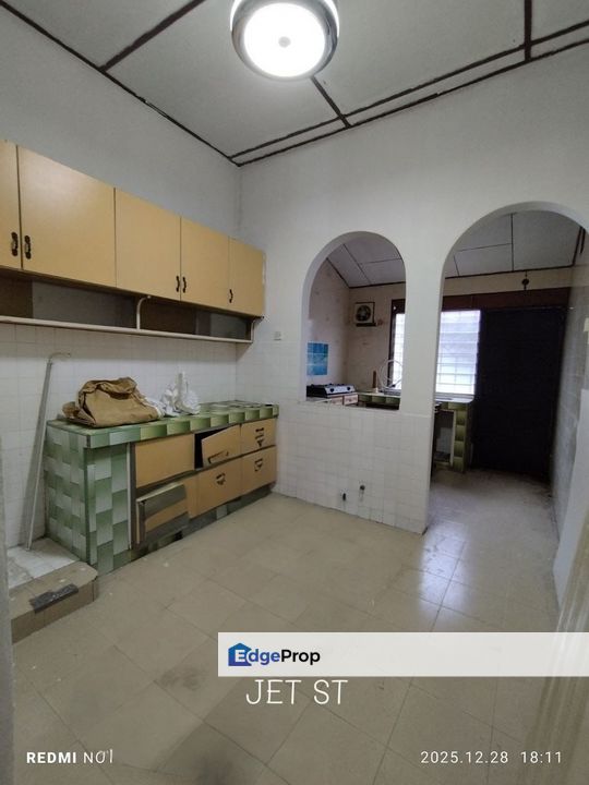 For rent taman sentosa klang single storey facing open renovated partially furnished, Selangor, Klang