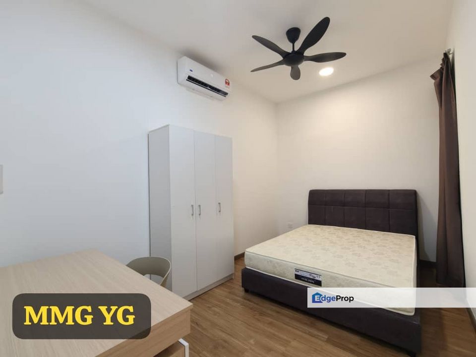For sale the tresor gravit8 condominium fully furnished below market value, Selangor, Klang