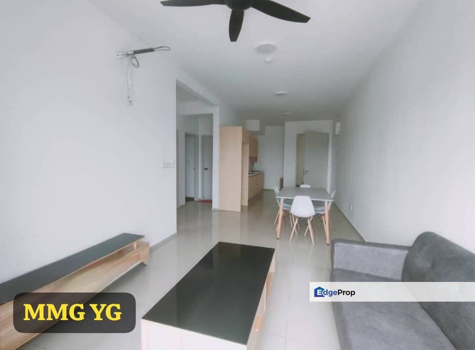For sale the tresor gravit8 condominium fully furnished below market value, Selangor, Klang