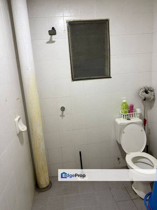 For sale kemuning aman, shah alam apartment renovated , Selangor, Shah Alam