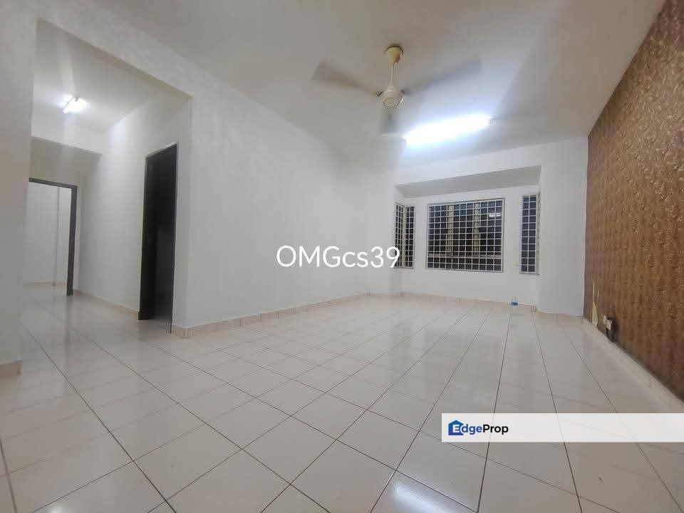 For rent apartment tropika bandar bukit tinggi  partially furnished near manipal hospital, Selangor, Port Klang