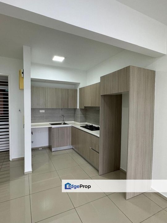 For rent Nordica Residences @ Gravit8 Klang Condominium partially furnished near KSL mall, Selangor, Klang