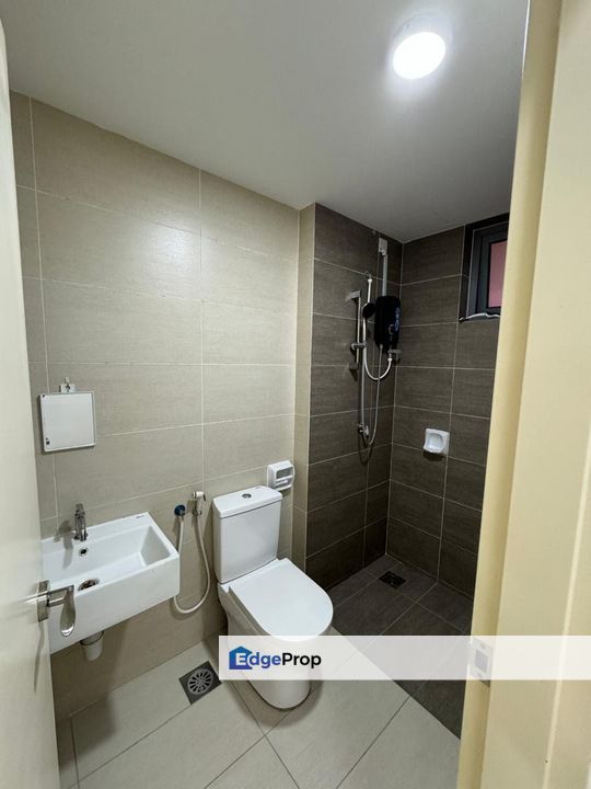 For rent Nordica Residences @ Gravit8 Klang Condominium partially furnished near KSL mall, Selangor, Klang