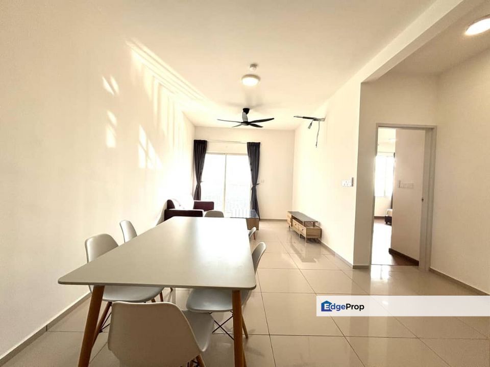 For sale the treso gravit8 klang condominium fully furnished near ksl mal, Selangor, Klang