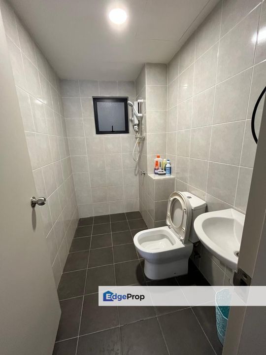 For Sale Duduk Huni @ Eco Ardence, Setia Alam Condominium fully furnished nearby setia city mall, Selangor, Setia Alam/Alam Nusantara