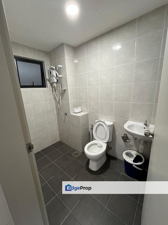 For Sale Duduk Huni @ Eco Ardence, Setia Alam Condominium fully furnished nearby setia city mall, Selangor, Setia Alam/Alam Nusantara