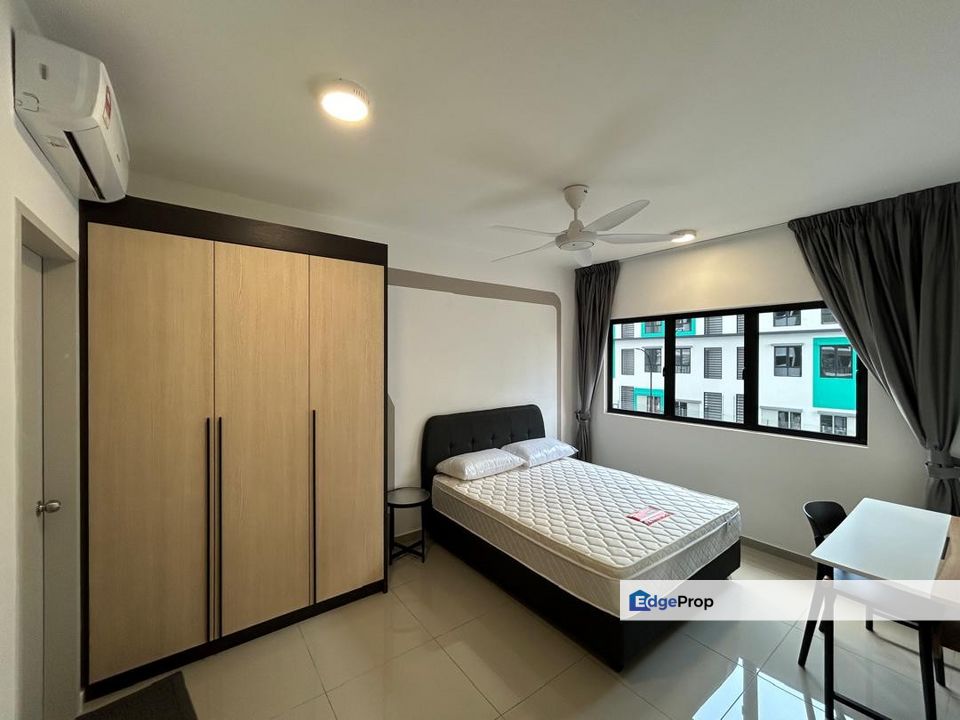 For Sale Duduk Huni @ Eco Ardence, Setia Alam Condominium fully furnished nearby setia city mall ground floor, Selangor, Setia Alam/Alam Nusantara