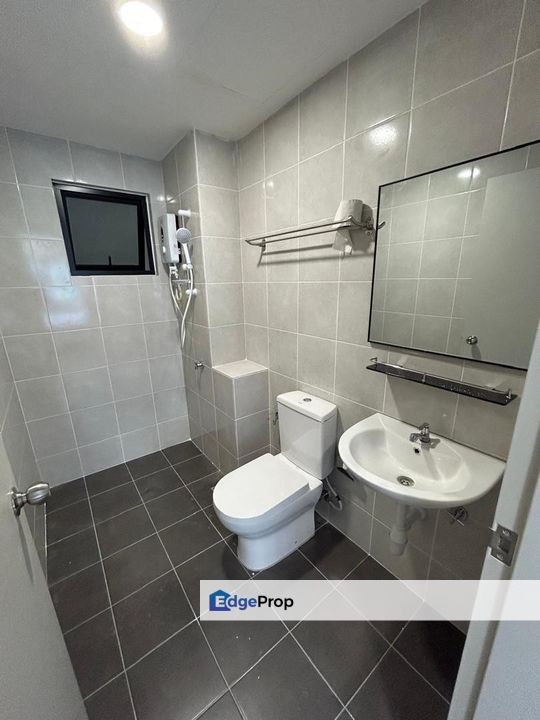 For Sale Duduk Huni @ Eco Ardence, Setia Alam Condominium fully furnished nearby setia city mall ground floor, Selangor, Setia Alam/Alam Nusantara