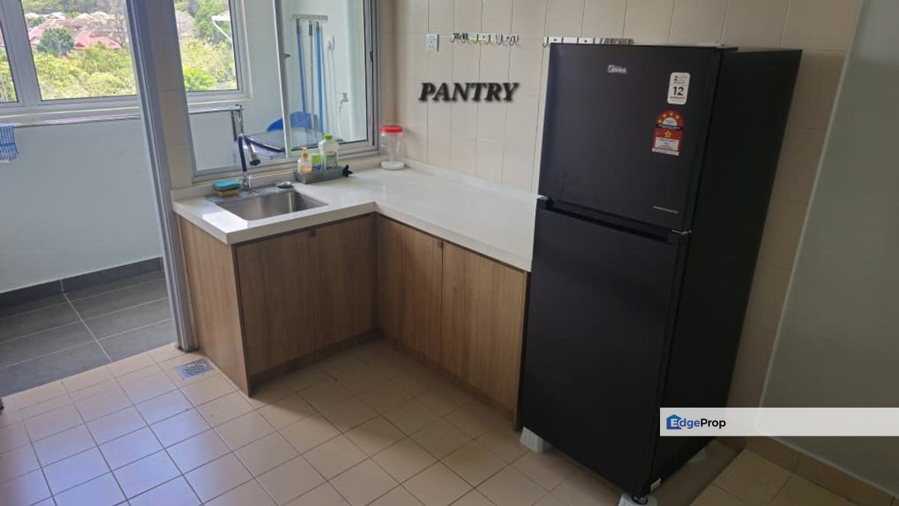 For rent pangsapuri randa shah alam apartment partially furnished new furniture, Selangor, Shah Alam