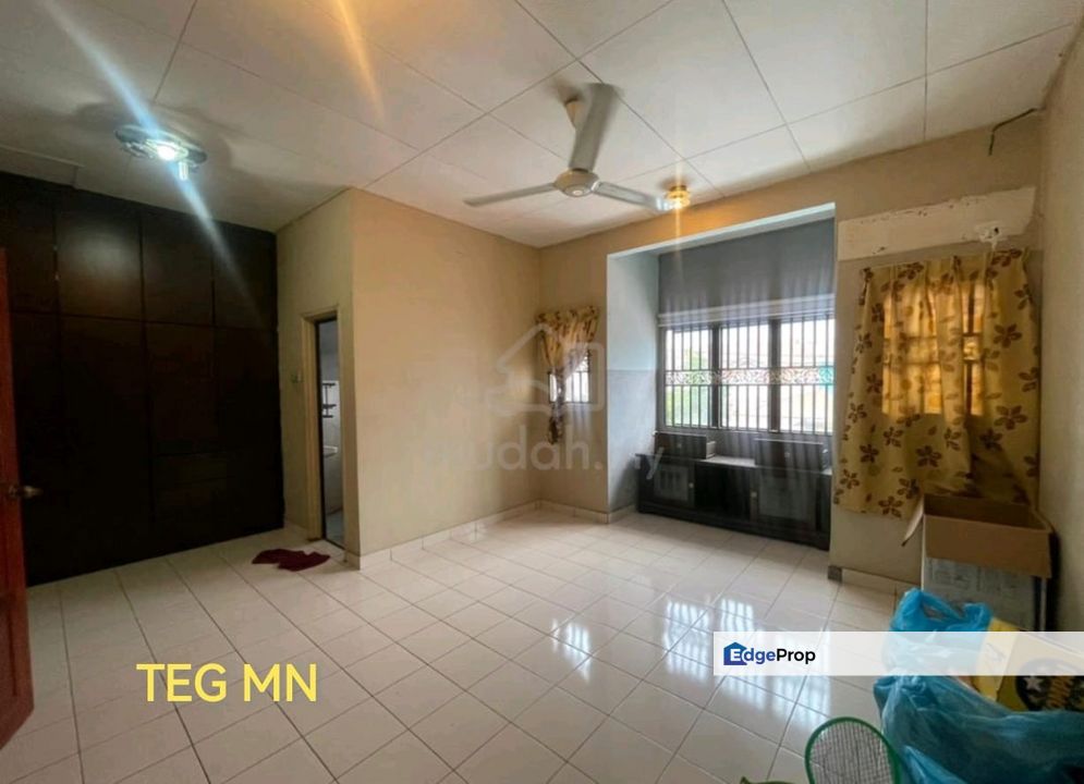 For Sale# Bandar Puteri Klang# Double Storey# Gated & Guarded# Kerongsang# Renovated & Extended# Partially furnished, Selangor, Klang