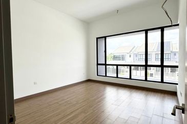 Ayra @ Bandar Bukit Raja