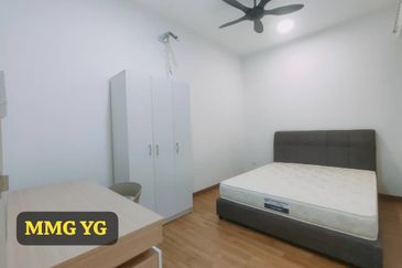 The Tresor @ Gravit8