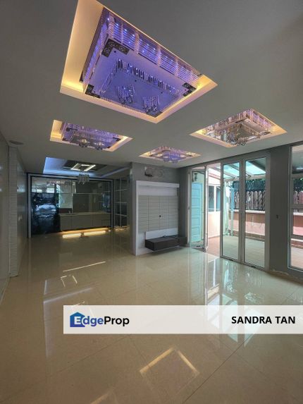 Jalan Sutera Chengal Sutera Utama  2 Storey Semi D , Johor, Skudai