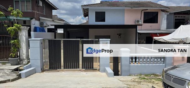 Jalan Anggerik 1/15 Taman Anggerik  2 Storey Terrace, Johor, Johor Bahru