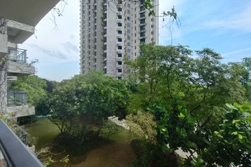 Regalia Park @ Forest City