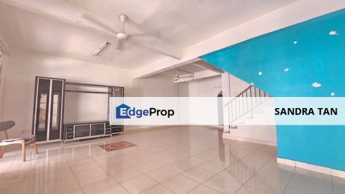 Jalan Sri Putri Taman Putri, Kulai   2 Storey Terrace, Sarawak, Miri