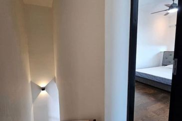 Almas Suites @ Puteri Harbour