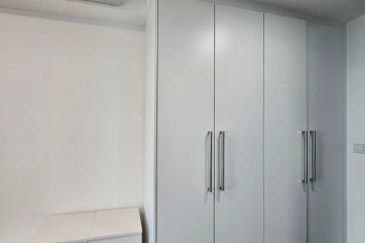 Almas Suites @ Puteri Harbour