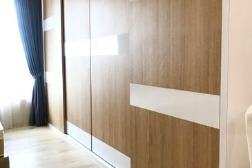 Dedaun Hijau (Greenfield Regency)