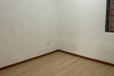 Flat Temenggong, Bandar Indahpura