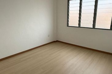 Flat Temenggong, Bandar Indahpura