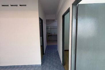 Flat Temenggong, Bandar Indahpura