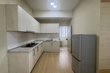 Dedaun Hijau (Greenfield Regency)