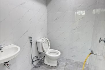 Flat Taman Ungku Tun Aminah