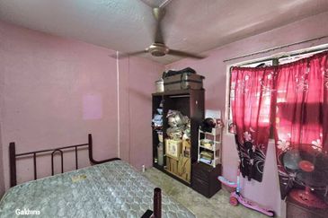 Flat Taman Ungku Tun Aminah