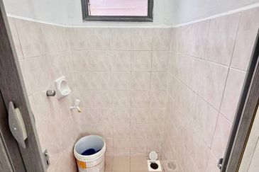 Jalan Impian Emas 20