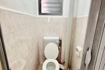 Jalan Impian Emas 20